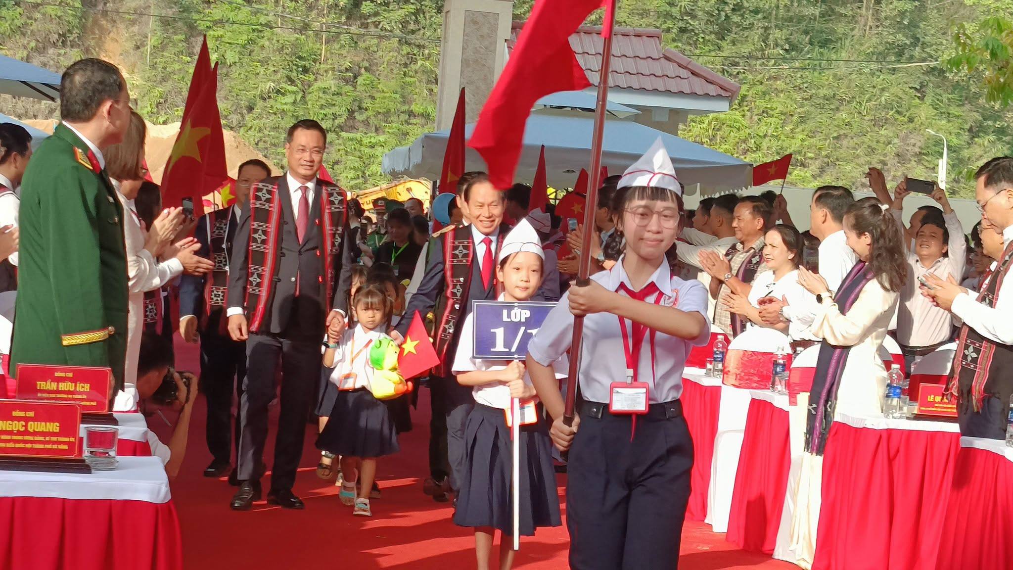 anh tin bai